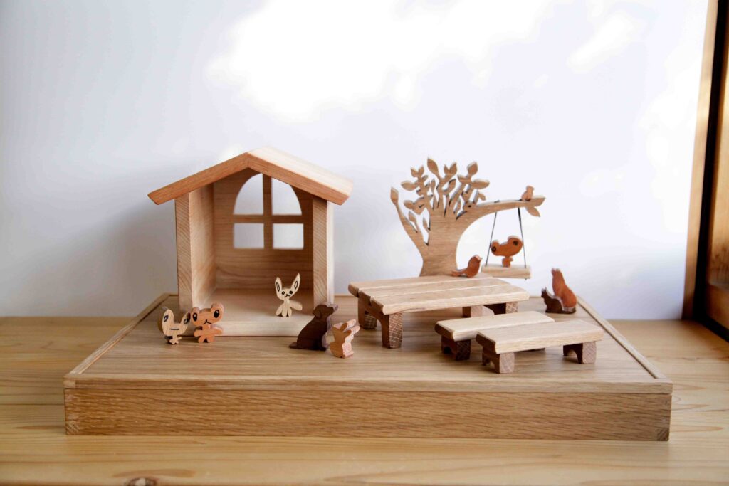 お仏壇のない方も手元供養ができるかわいいオーダーメイド仏具